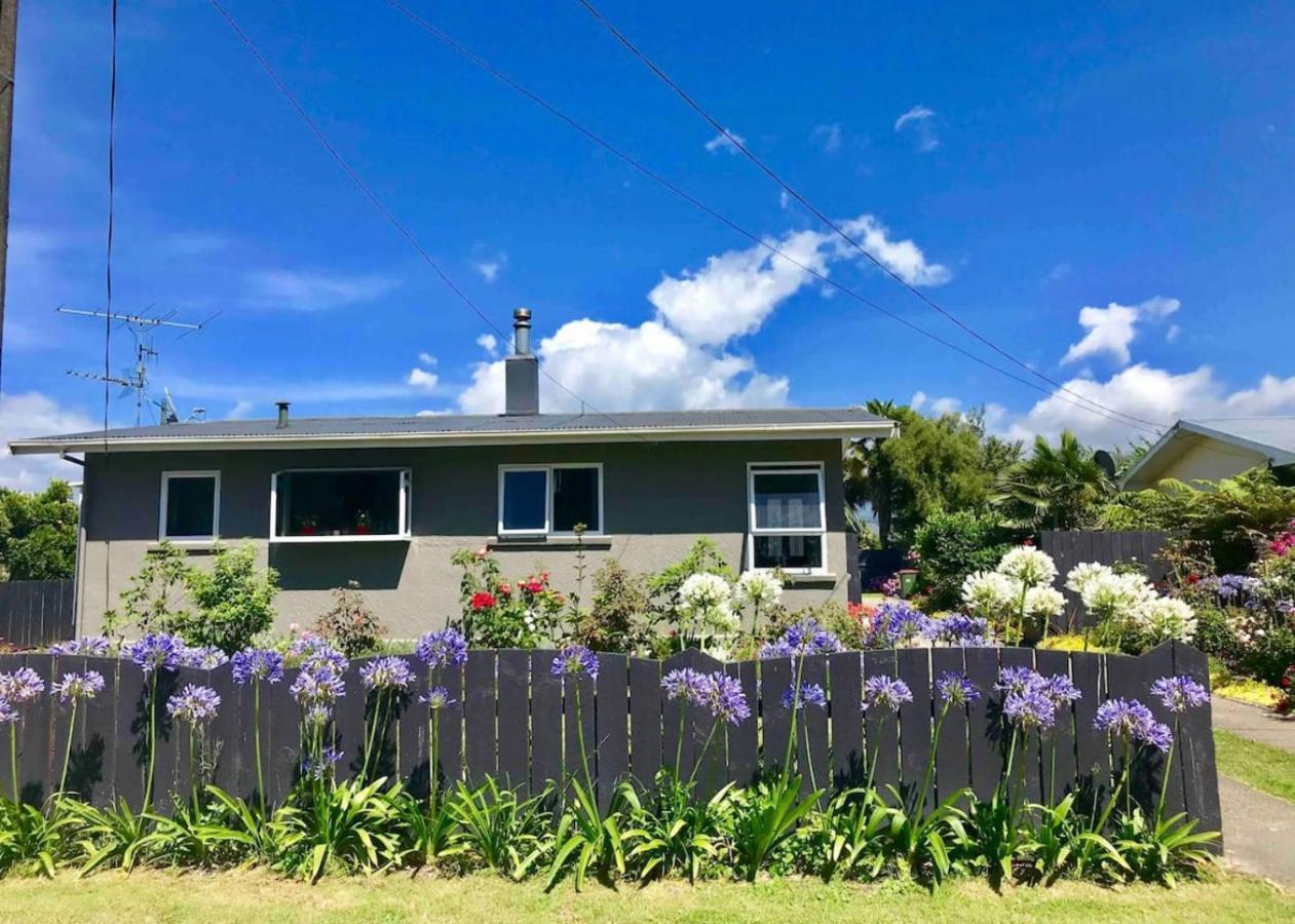 Central Garden Guest House Motueka Exterior photo
